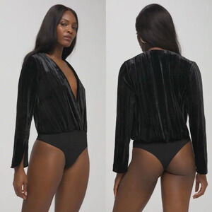 Good American Top Velvet Wrap Bodysuit Plunging Deep V-Neck Thong Black Size 2